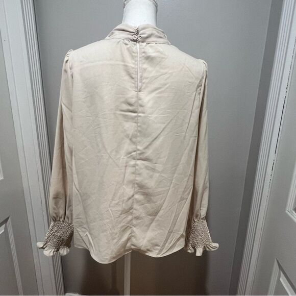 NWOT French Connection Cream Crepe High Neck keyhole Long Sleeve Top size medium - Picture 10 of 13